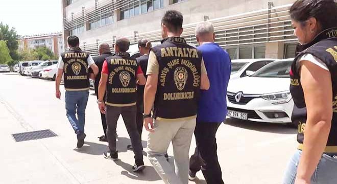 Antalya da dolandırıcılara darbe: 2 tutuklu