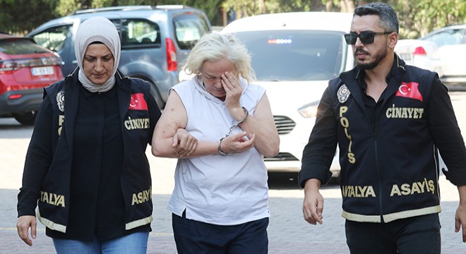 Antalya da eşinin bıçakladığı koca, 3 gün sonra hayatını kaybetti