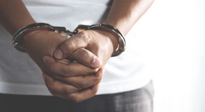 Antalya da hırsızlık hükümlüsü yakalandı