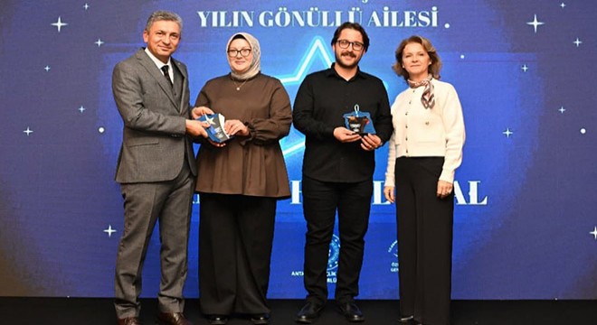 Antalya da iyilikle yükselen gönüller ödüllendirildi