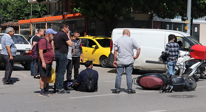 Antalya da kazayı küçük sıyrıklarla atlattı