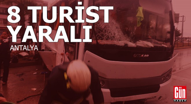 Antalya da midibüs takla attı: 8 Rus turist yaralandı