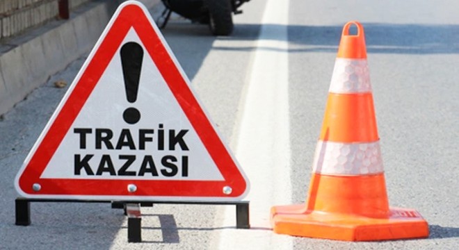Antalya da motosikletle otomobil çarpıştı: 1 ölü