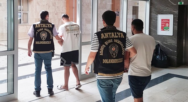 Antalya da nitelikli dolandırıcılıktan 2 tutuklama