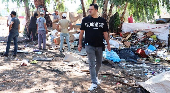 Antalya da polis ve zabıtadan  kötü görüntü  baskını