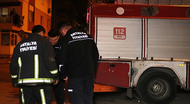 Antalya da yangın ihbarı, ekipleri harekete geçirdi