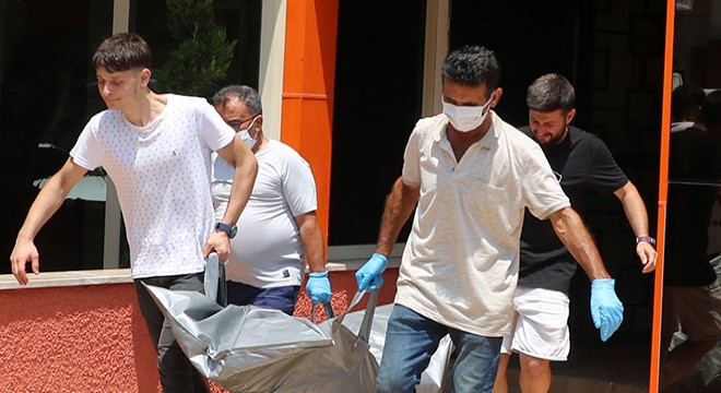 Antalya da yerleşik yaşayan Kanadalı evinde ölü bulundu