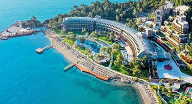 Antalya daki Otel ve Tatil Köyü Sahipleri Dikkat: Kimlik Bildirmemenin Cezası Ağır!