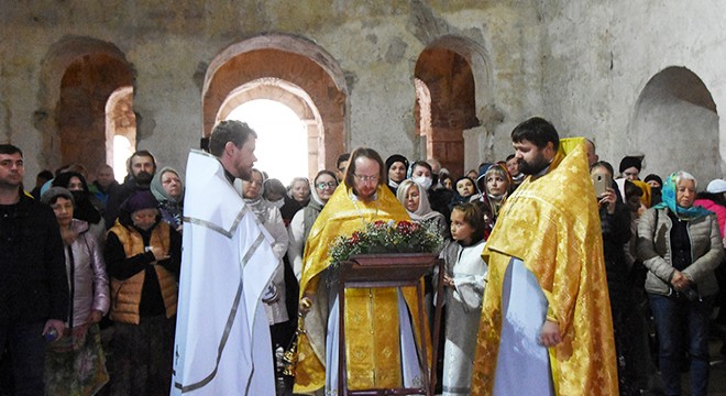 Antalya daki Ruslar, Aziz Nikholaos ile Andrey Karlov u andı