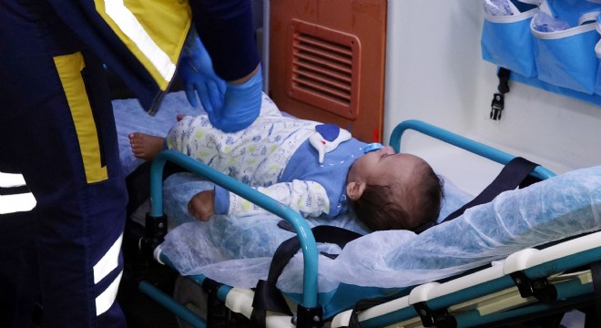 Antalya'da 9 aylık bebek sokağa terk edildi
