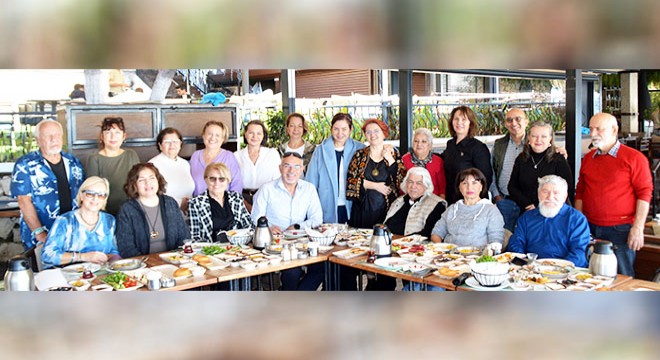 Antalyalı sanatçılar kahvaltıda buluştu