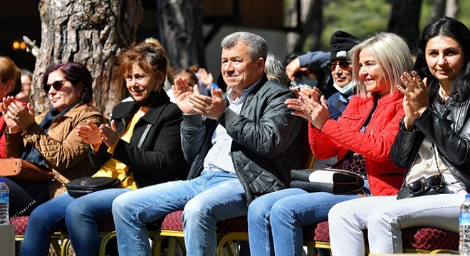Antalyalılar HayatPark'ta bahara 'merhaba' dedi