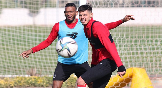 Antalyaspor da eksikler can sıkıyor