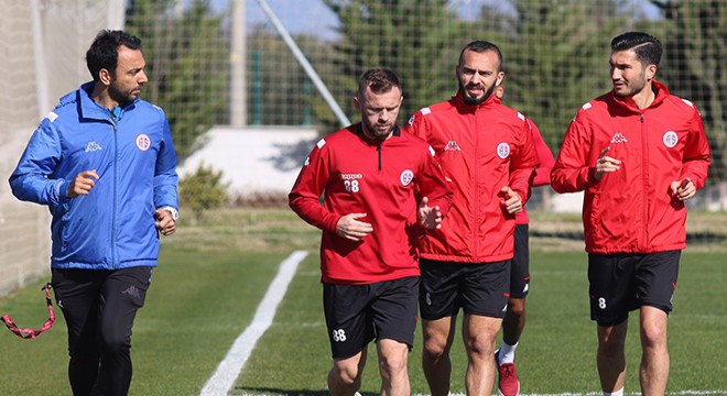 Antalyaspor galibiyete odaklandı