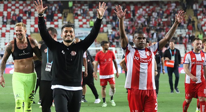 Antalyaspor rekor kırdı, Nuri Şahin tarihe geçti