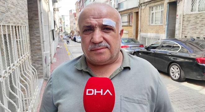 Aracına binen turisti korumak isterken dayak yedi