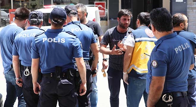 Arkadaşlarına pompalı tüfekle ateş açtı, Dilara yaralandı