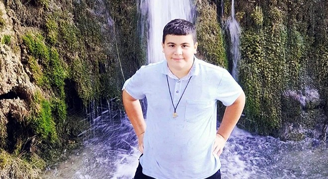 Arkadaşlarıyla toplandıkları evde tüfekle vurulan Mehmet öldü