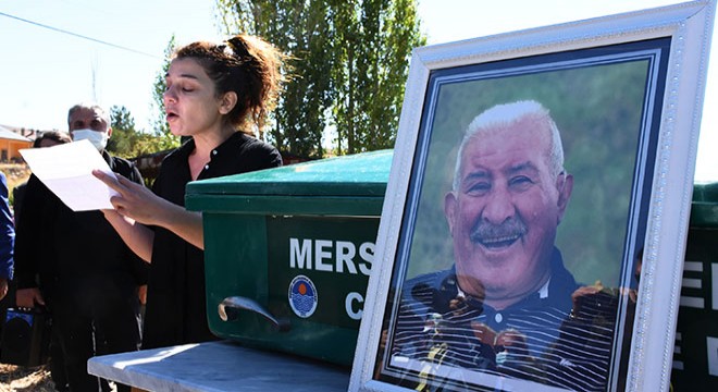 Aşık Veysel in oğlu Bahri Şatıroğlu, toprağa verildi