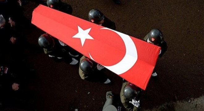 Askerimiz şehit oldu