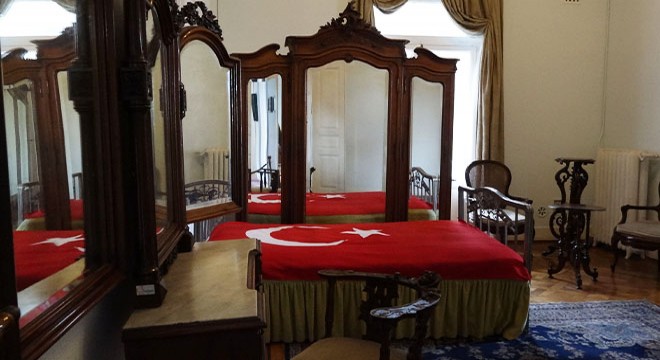 Atatürk Köşkü'nün eşyaları orijinal değilmiş
