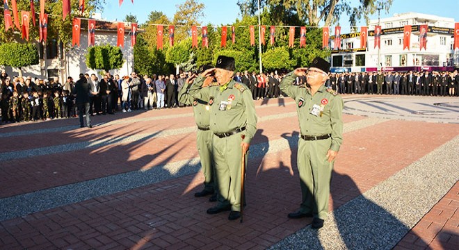 Atatürk Manavgat'ta anıldı