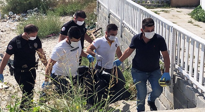 Avcılar Sahili'nde ceset bulundu