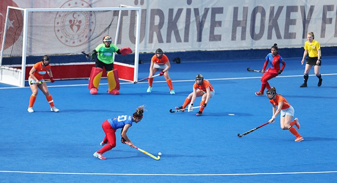 Avrupa Kadınlar Açık Kulüpler Hokey Şampiyonası yapıldı