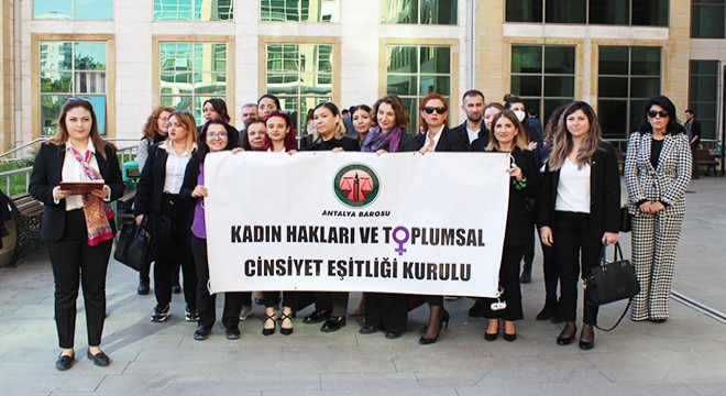 Avukatlardan, kadına yönelik şiddetle mücadele vurgusu