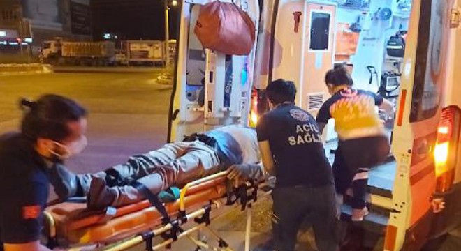 Aydın'da iki otomobil çarpıştı: 3 yaralı