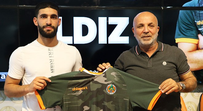 Aytemiz Alanyaspor da Ahmed Ildız imzaladı