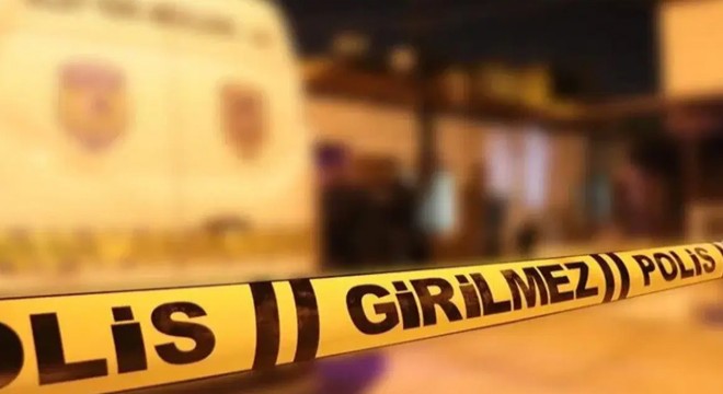Baba ve oğlunu yaralayan şüpheli, evinde ölü bulundu