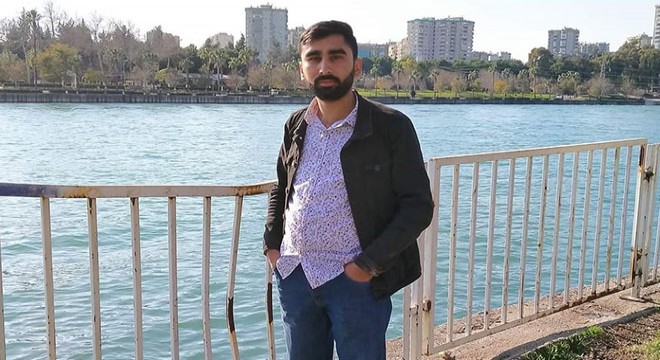 Babasının yanında akrabası tarafından başından vuruldu