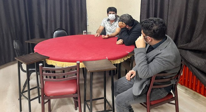 Bağcılar'da 6 mekana kumar baskını