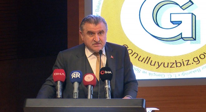 Bakan Bak: 800 bin depremzedeyi yurtlarımızda misafir ettik
