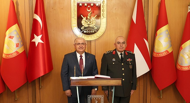 Bakan Güler'den kuvvet komutanlıklarına ziyaret