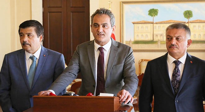 Bakan Özer: 198 sınıf eğitime kaldığı yerden devam ediyor
