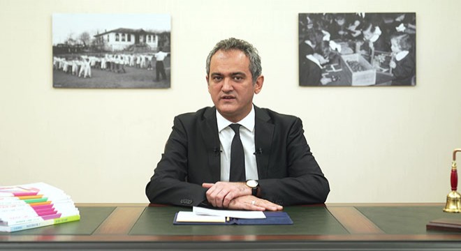 Bakan Özer'den 'ara tatil' mesajı