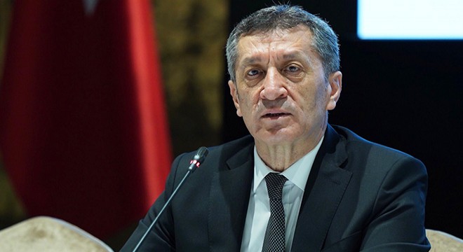 Bakan Selçuk: Şu anda 813 bin öğretmenimiz aşılandı