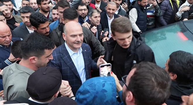 Bakan Soylu sabah namazını Ayasofya Camii'nde kıldı