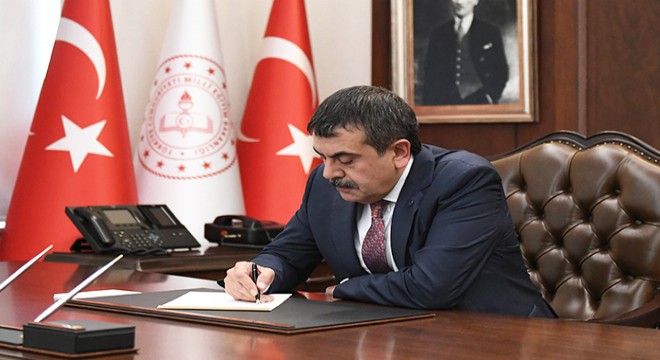Bakan Tekin'den öğretmenlere tebrik mektubu