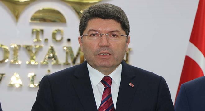 Bakan Tunç: Deprem soruşturmalarında 351 kişi tutuklandı