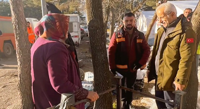 Bakan Uraloğlu: 170'inci yardım treni deprem bölgesine ulaştı