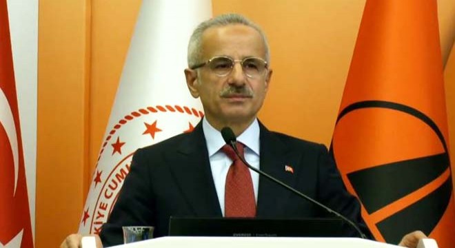 Bakan Uraloğlu: 2035'te her 2 araçtan biri elektrikli olacak