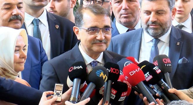 Bakan Dönmez, TBMM de milletvekili kaydını yaptırdı