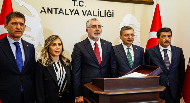 Bakan Işıkhan: Vatandaşlarımız işi mutfağında öğrensin