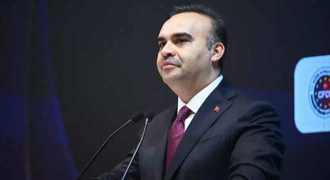 Bakan Kacır: Ülkemizin kutuplardaki varlığını güçlendireceğiz