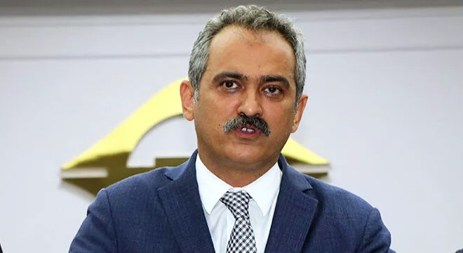 Bakan Özer den  ara tatil  mesajı