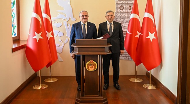 Bakan Yardımcısı Karaloğlu, Antalya Valiliği’ni ziyaret etti