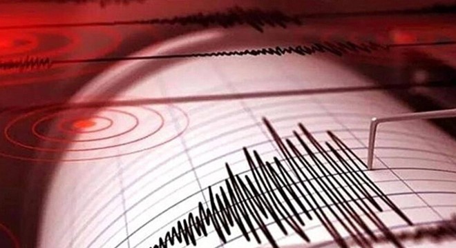 Balıkesir Sındırgı da art arda 3 deprem